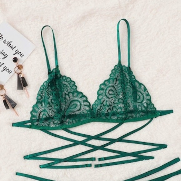 Lingerie bundle - Picture 7 of 7